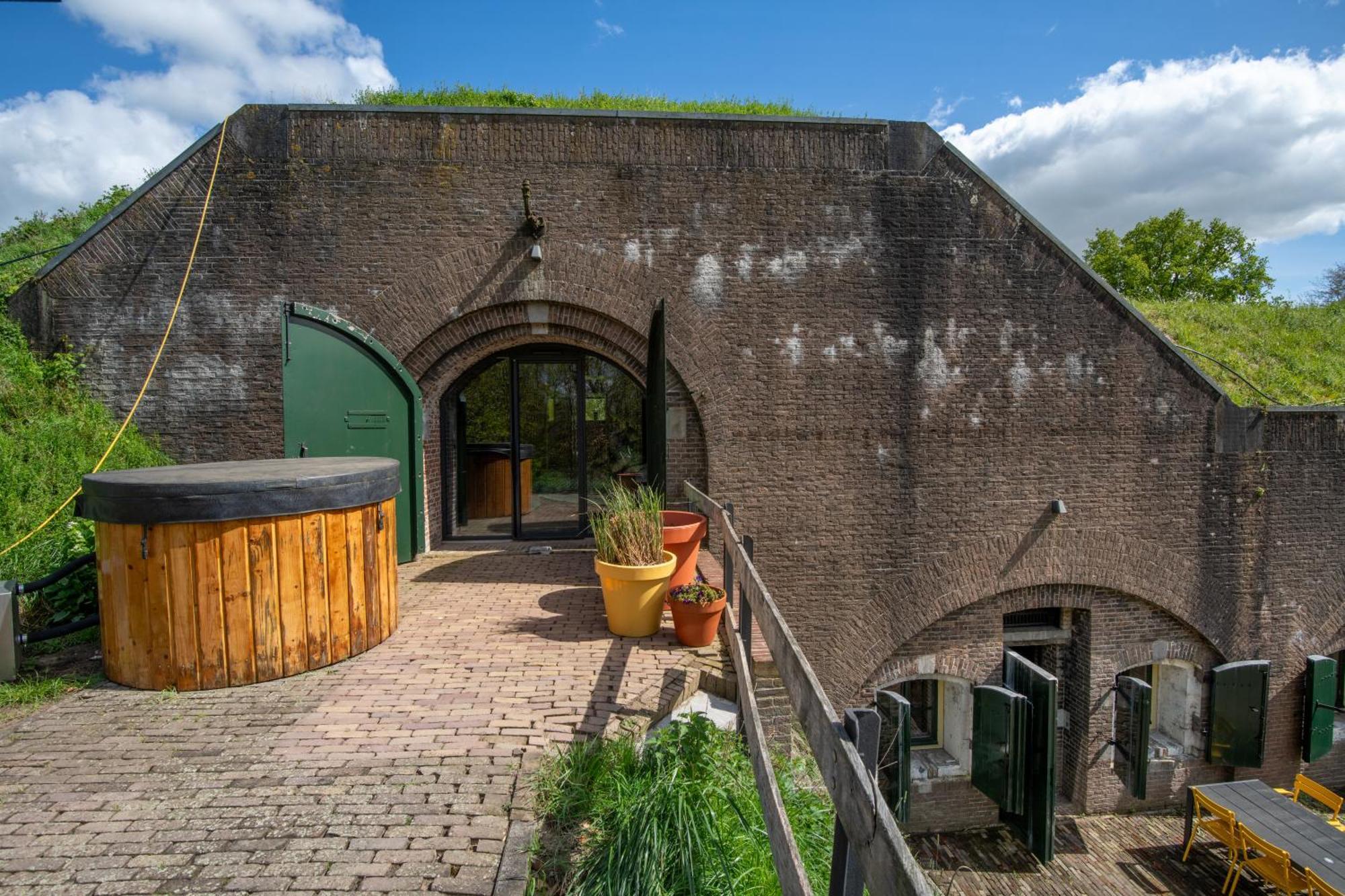Fort Vuren Buitenkant foto